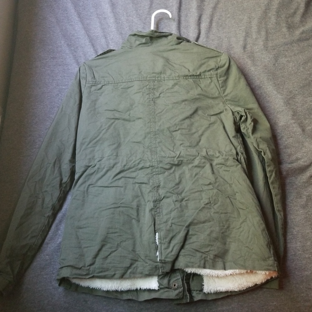 Green jacket - Picture 2 of 2